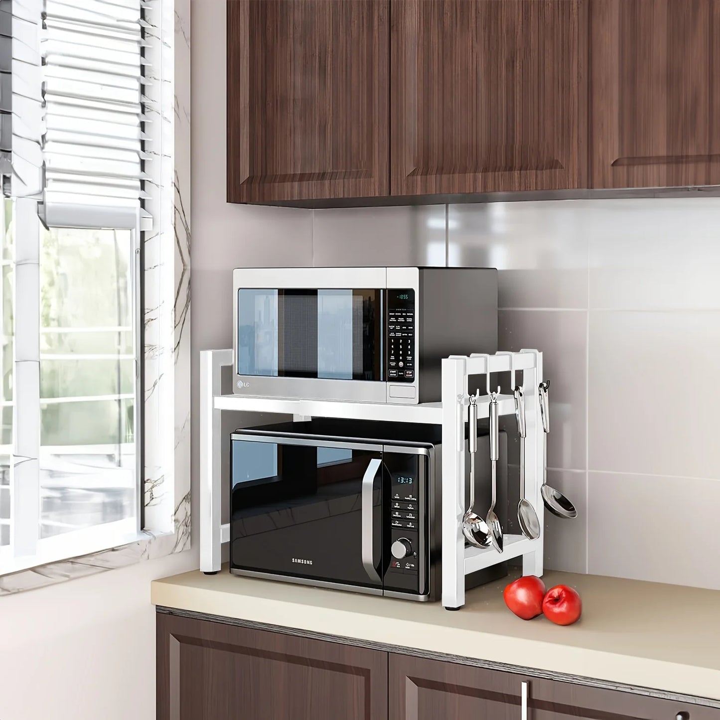 Expandable Microwave Shelf